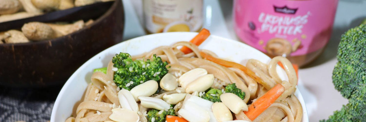 GQ DE_Recipe_Thai-Curry mit Nudeln_1500x500